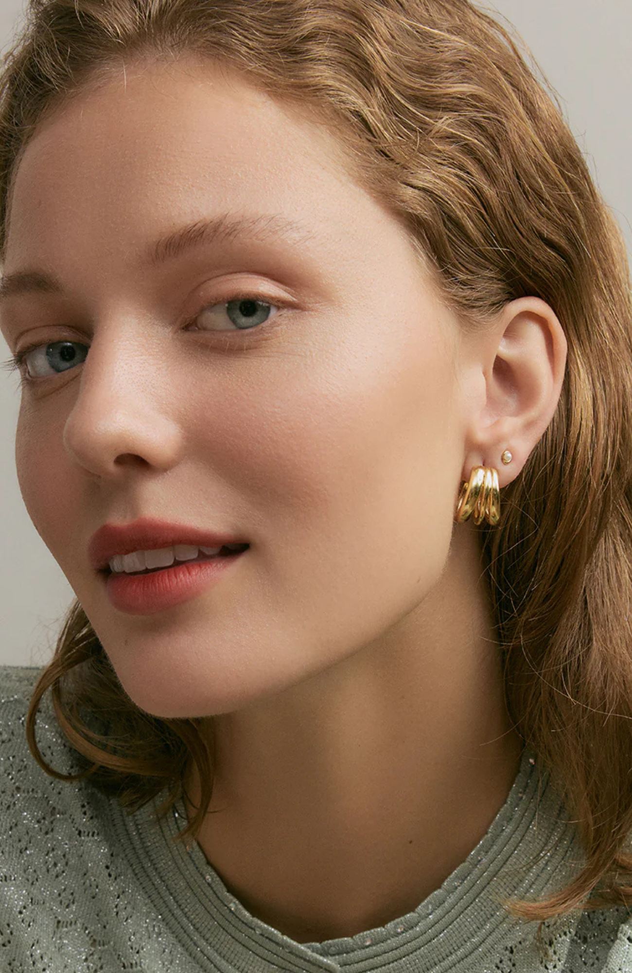 Ashy Hoops Gold