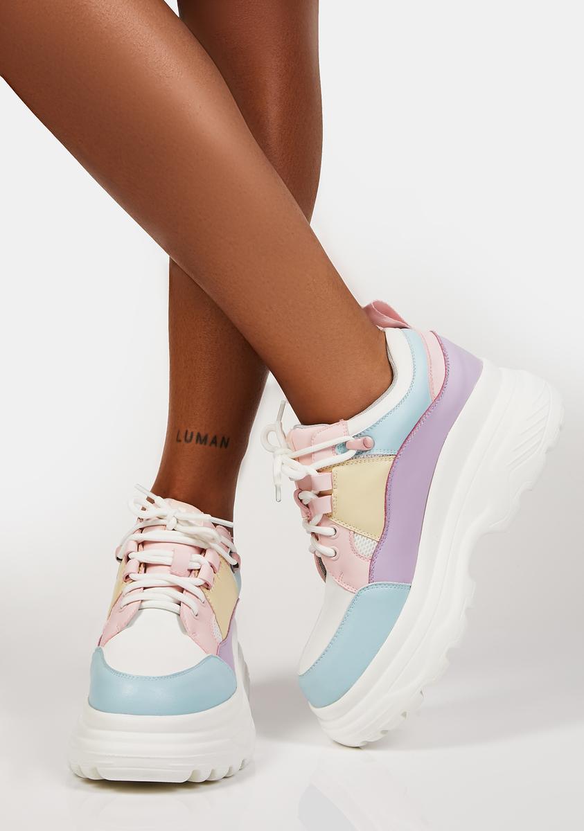 Amaris Sneakers