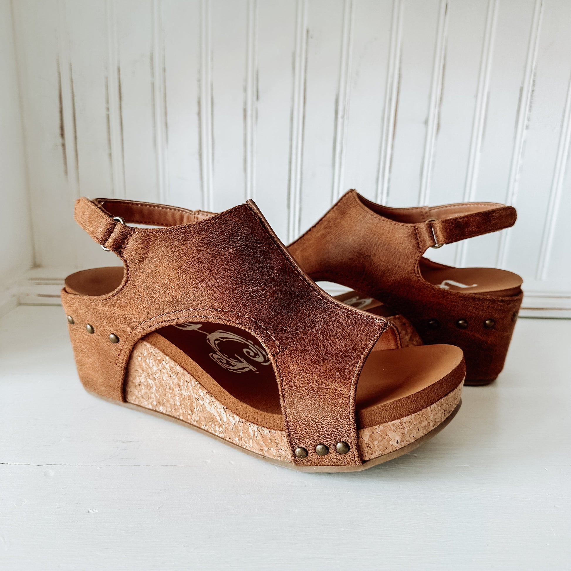 Isabella Wedge Sandal - Tan