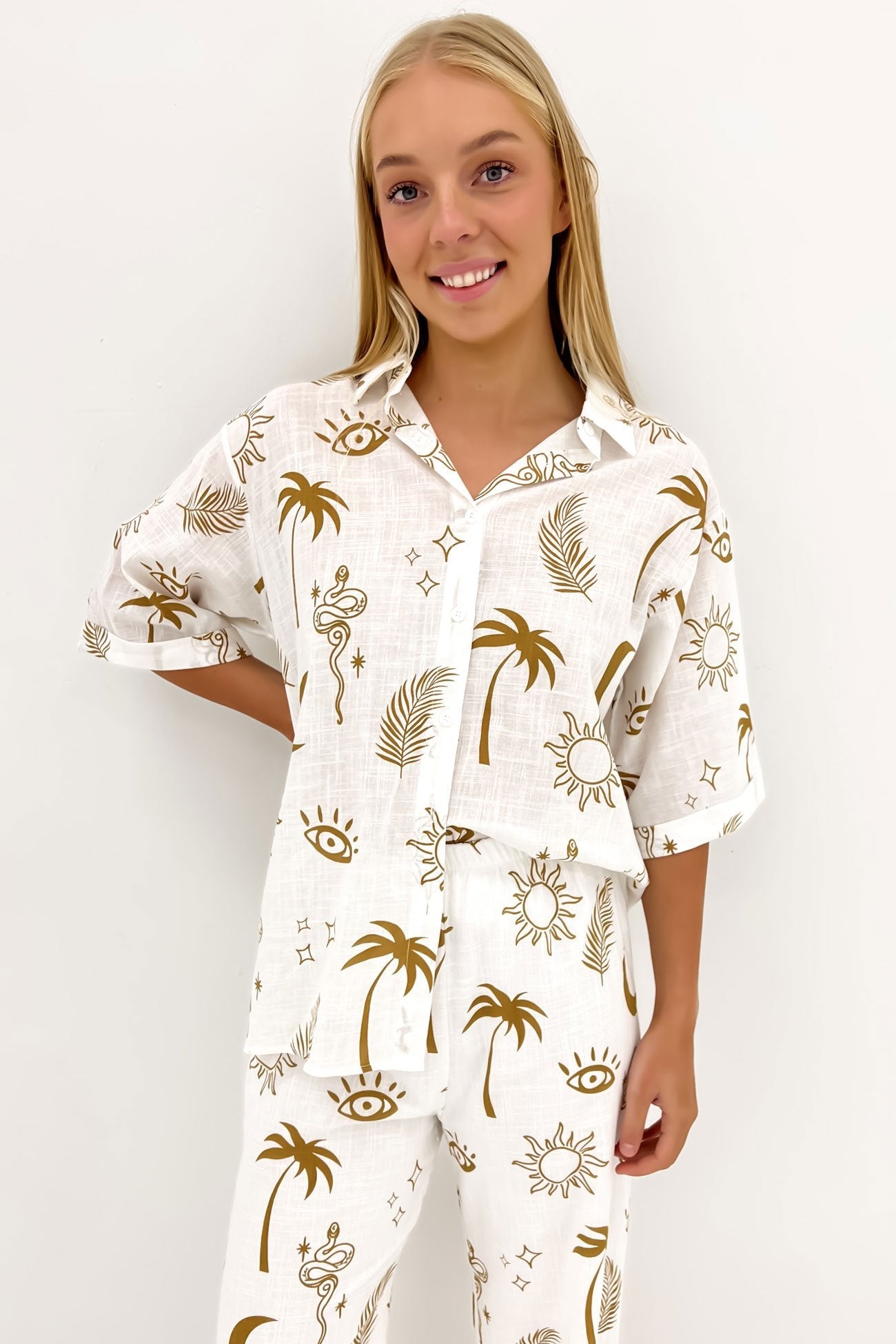 Aphaea Pant Set White Tan
