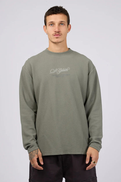 Arching Textured Crew Agave Green