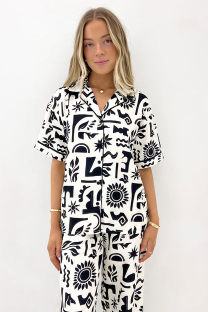 Array Shirt Print