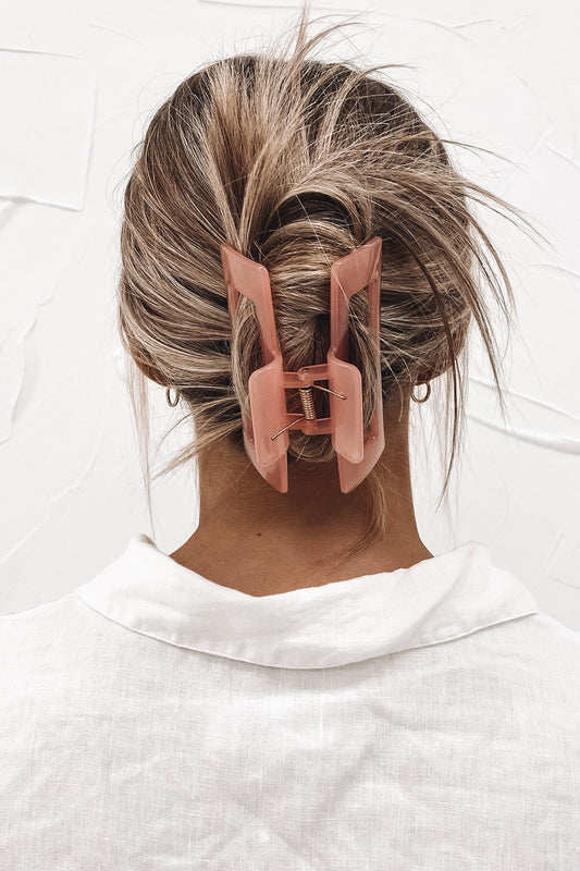 Aubree Claw Clip Pink