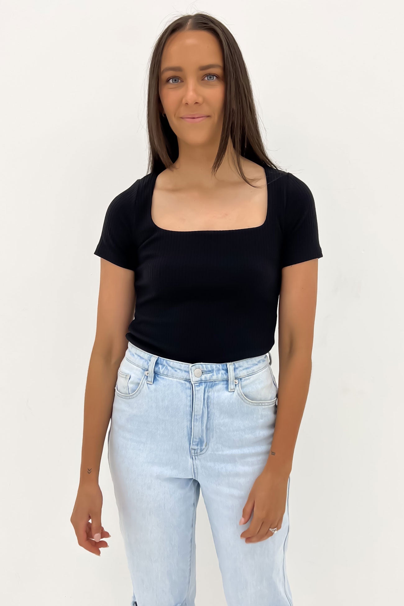 Aubrey Square Neck Short Sleeve Top