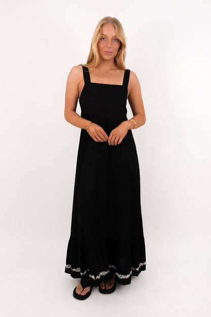 Bandera Maxi Dress Black