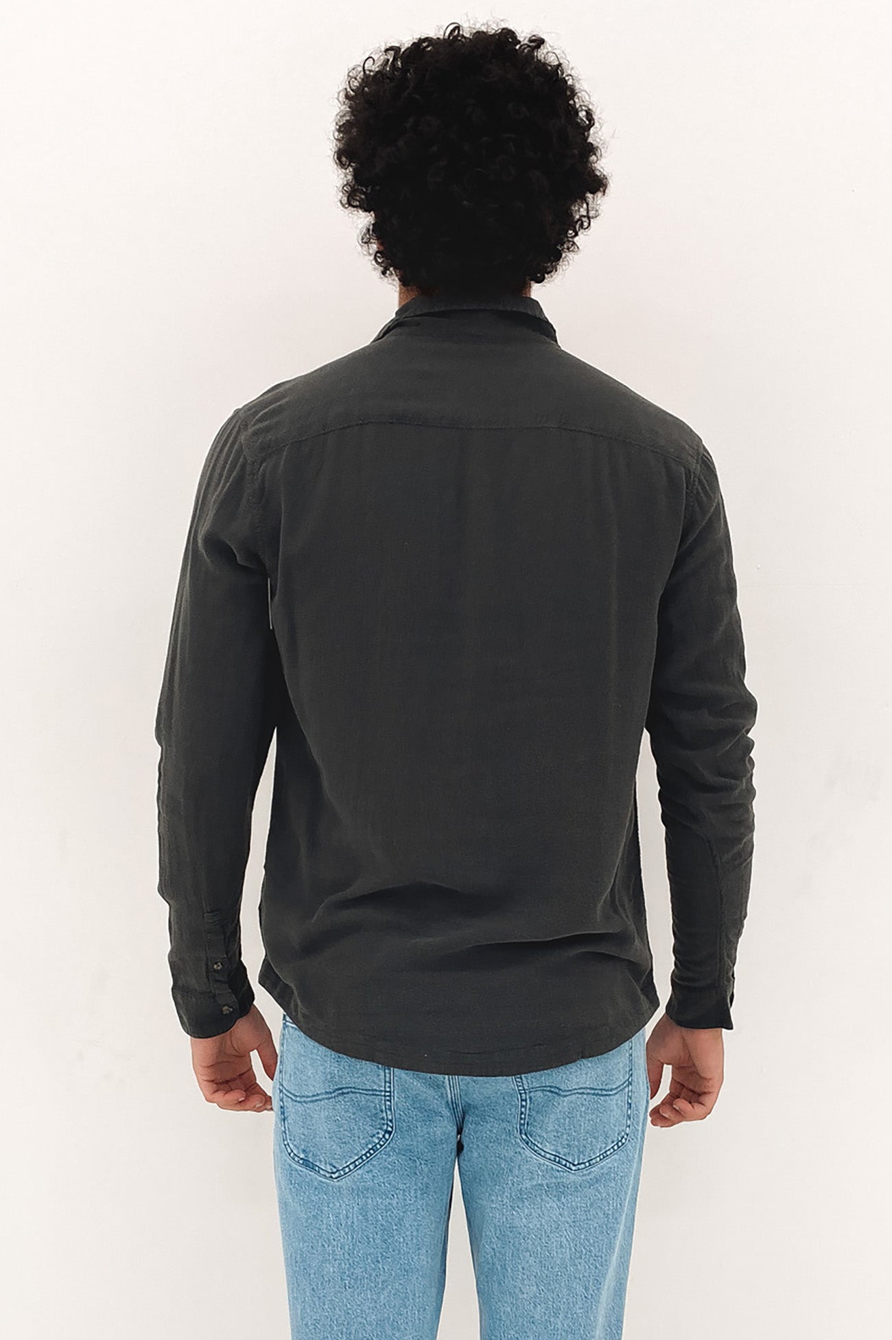 Beat Long Sleeve Button-Down Shirt Black