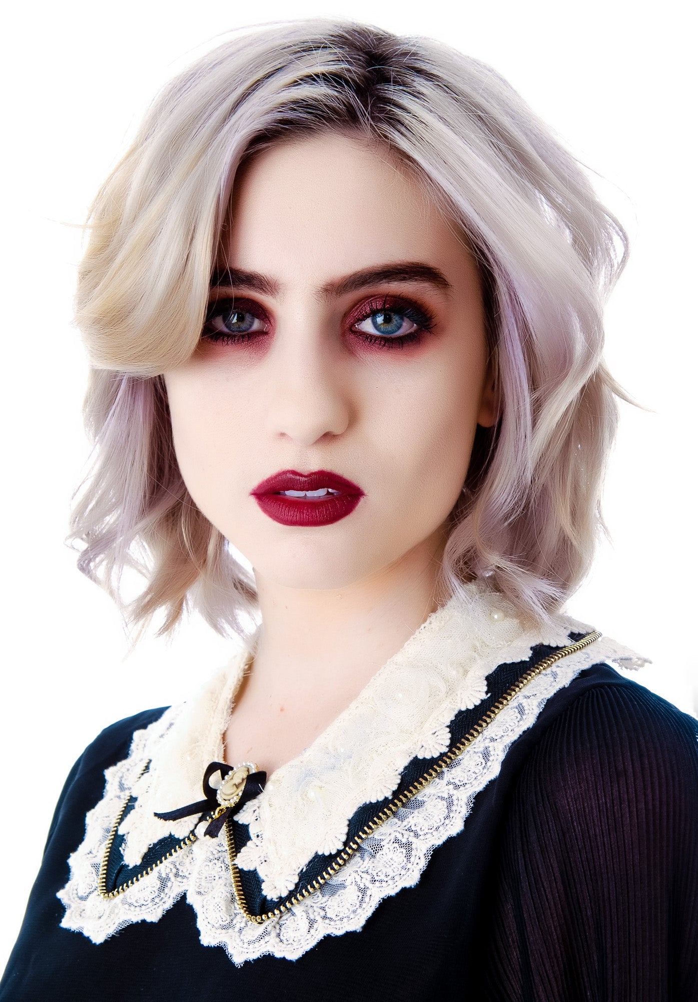 Amandine Lace Zipper Collar Necklace