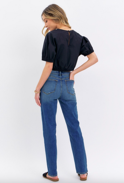 Judy Blue Lightly Distressed Girlfriend Jeans