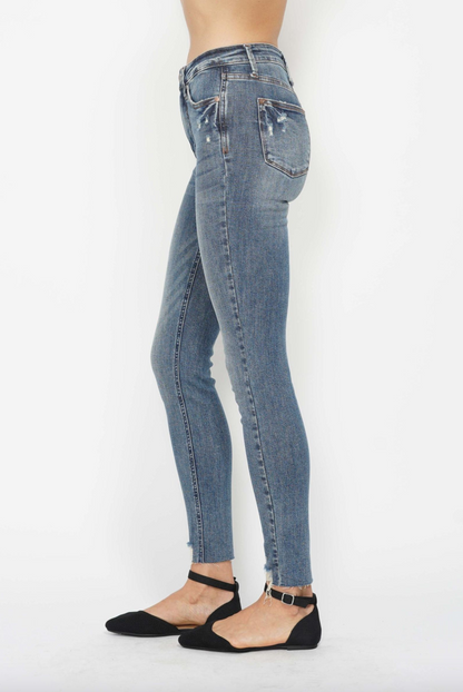 Judy Blue Tummy Control Vintage Wash Destroy Hem Skinny Jeans