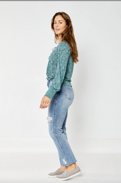 Judy Blue Rigid Magic Destroyed Straight Leg Jeans