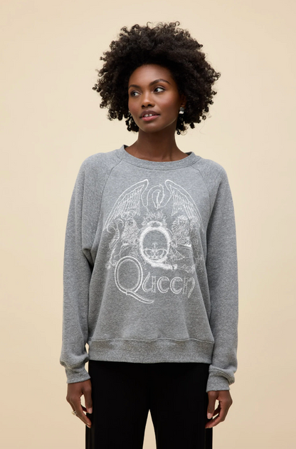 queen crest vintage raglan sweatshirt