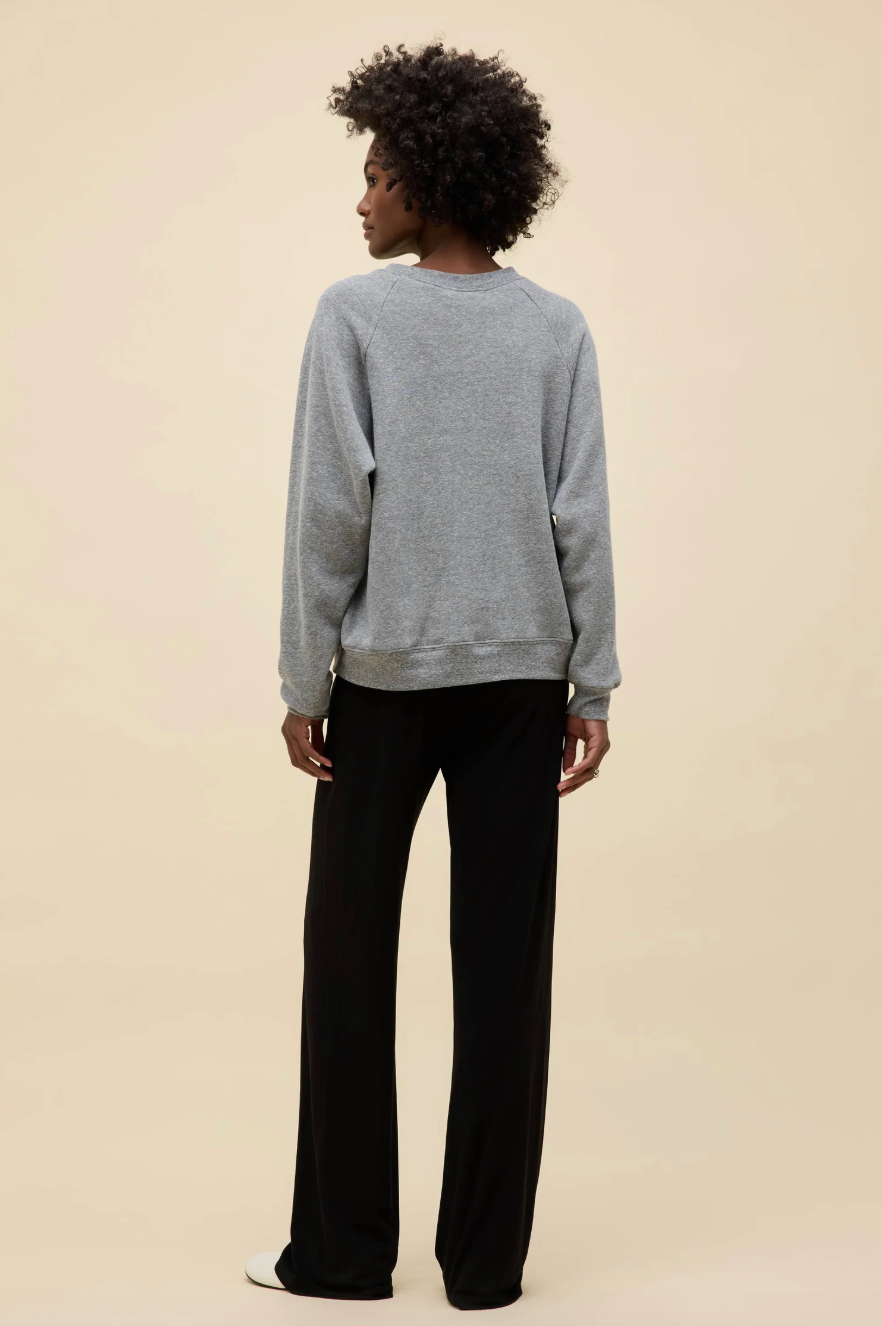 queen crest vintage raglan sweatshirt
