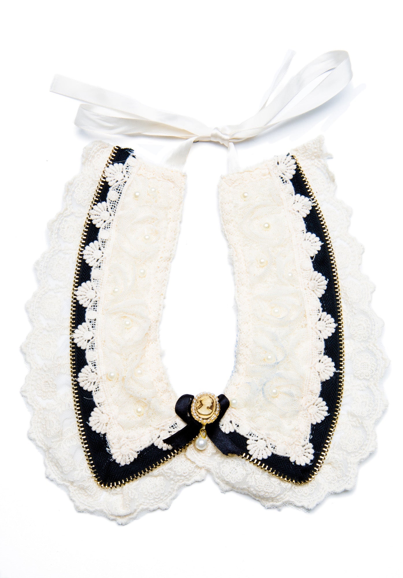 Amandine Lace Zipper Collar Necklace